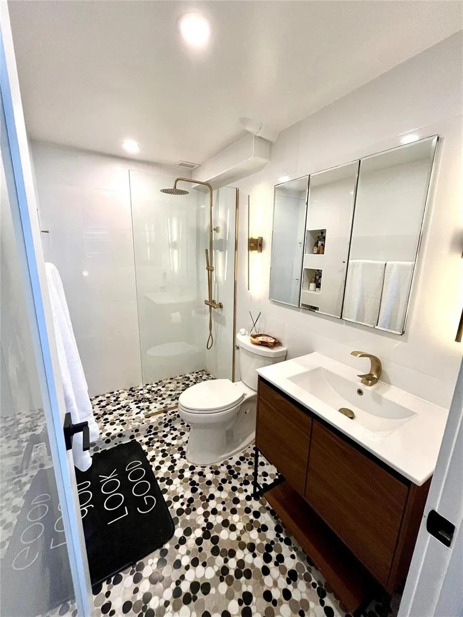133 N Pompano Beach Boulevard # 1506, Pompano Beach, FL 33062 photo 13
