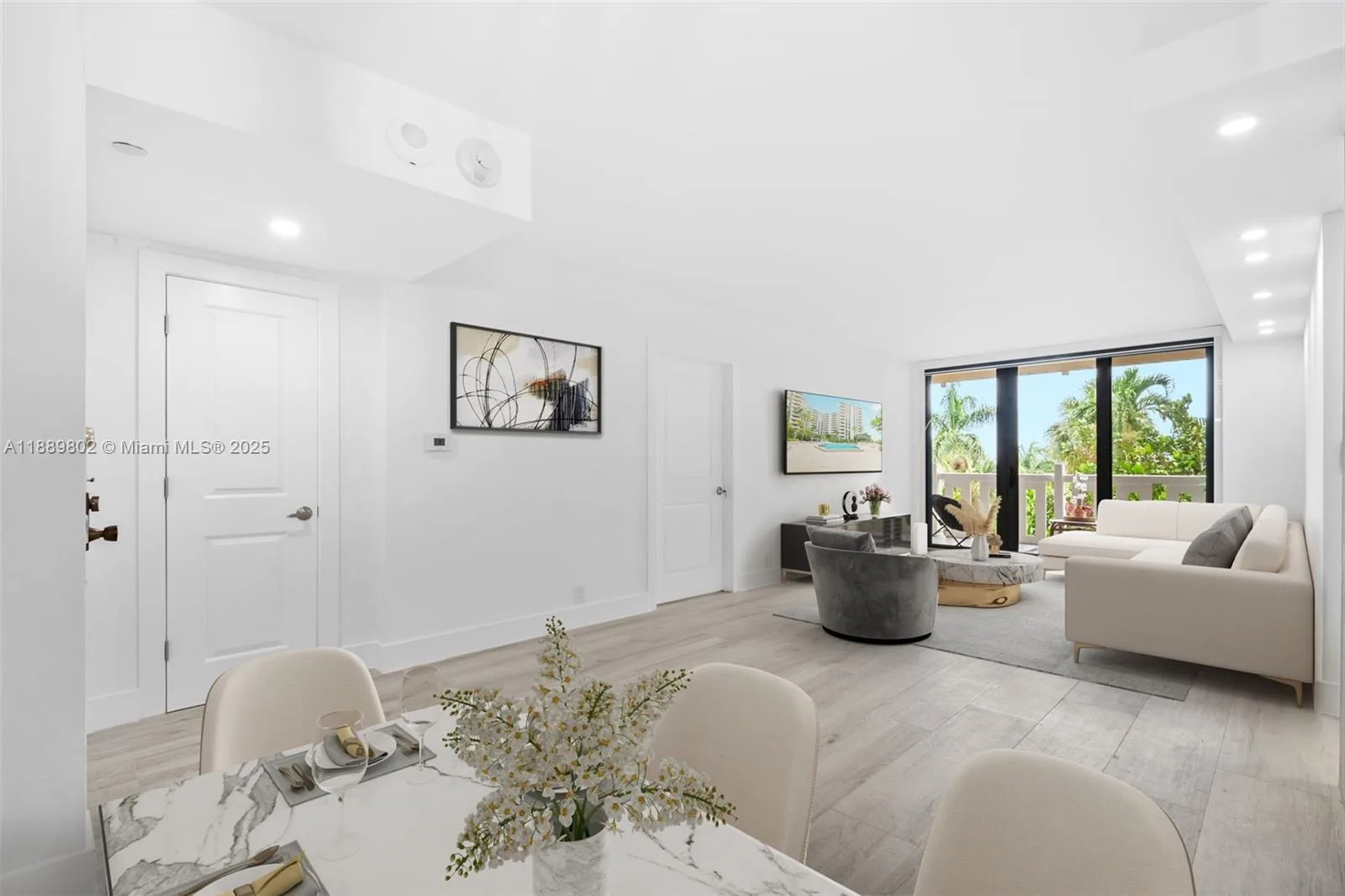 1121 Crandon Blvd # D304, Key Biscayne, FL 33149