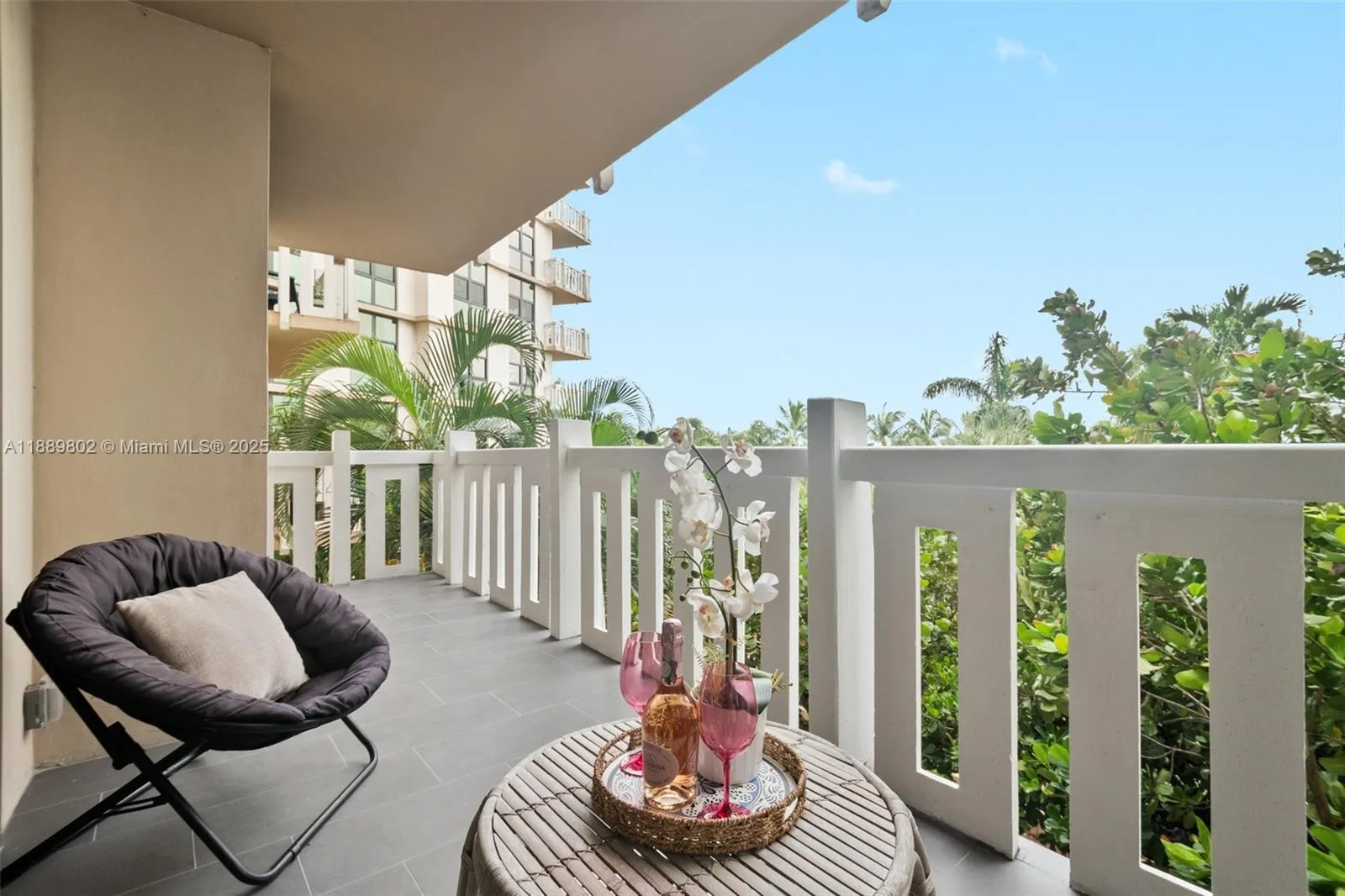 1121 Crandon Blvd # D304, Key Biscayne, FL 33149 photo 2