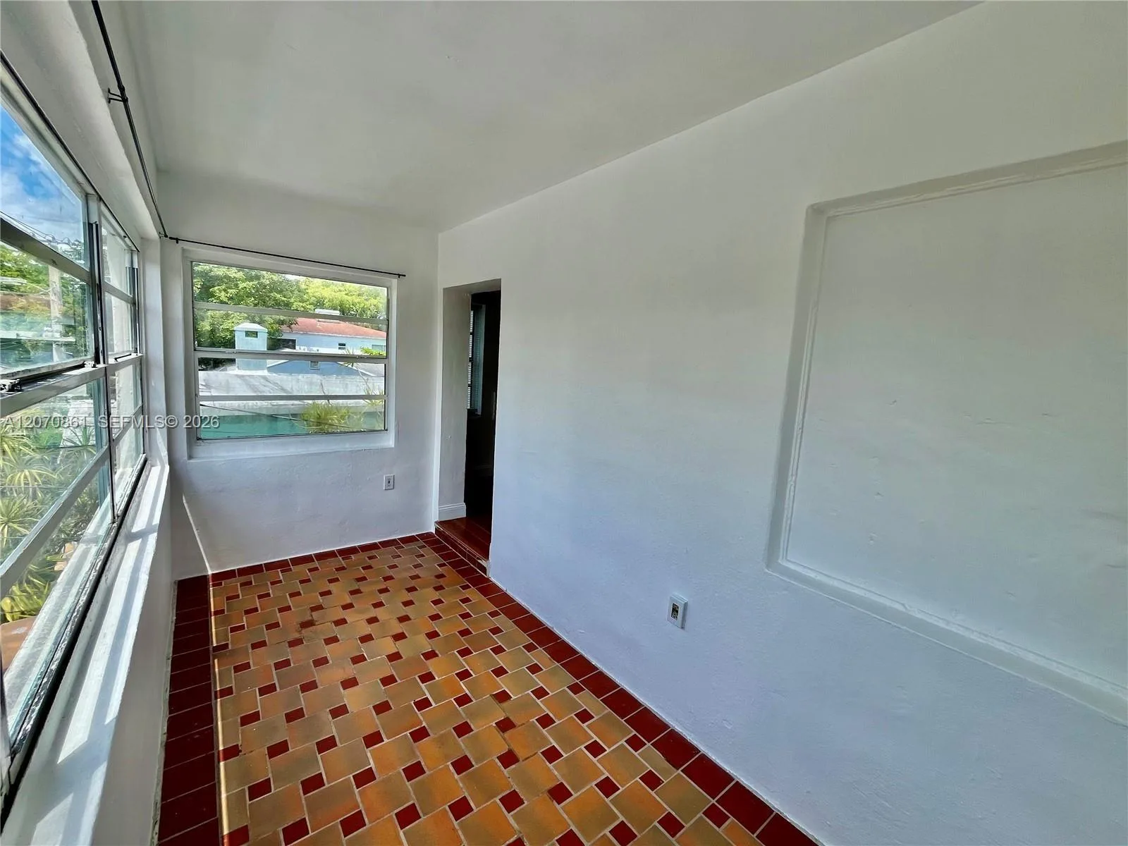 525 NE 65th St # B, Miami, FL 33138 photo 7