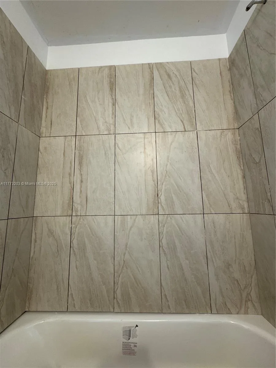 8755 103rd Ct, Vero Beach, FL 32967 photo 5