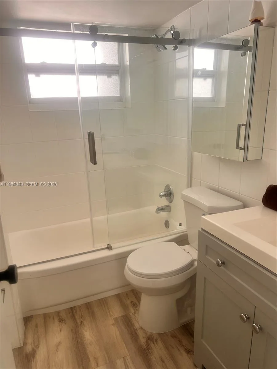 1300 Lincoln Rd # B902, Miami Beach, FL 33139 photo 12