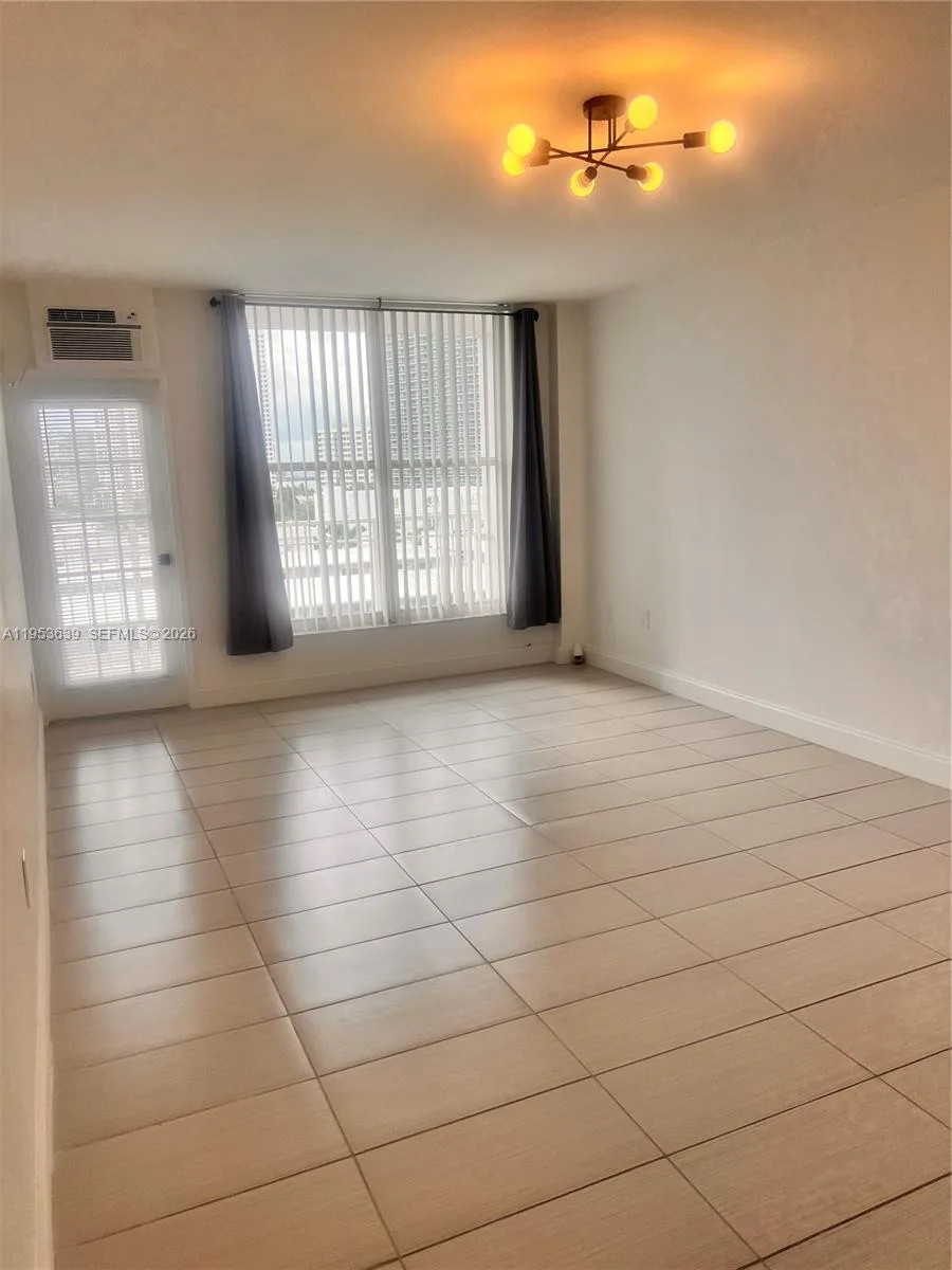 1300 Lincoln Rd # B902, Miami Beach, FL 33139 photo 2