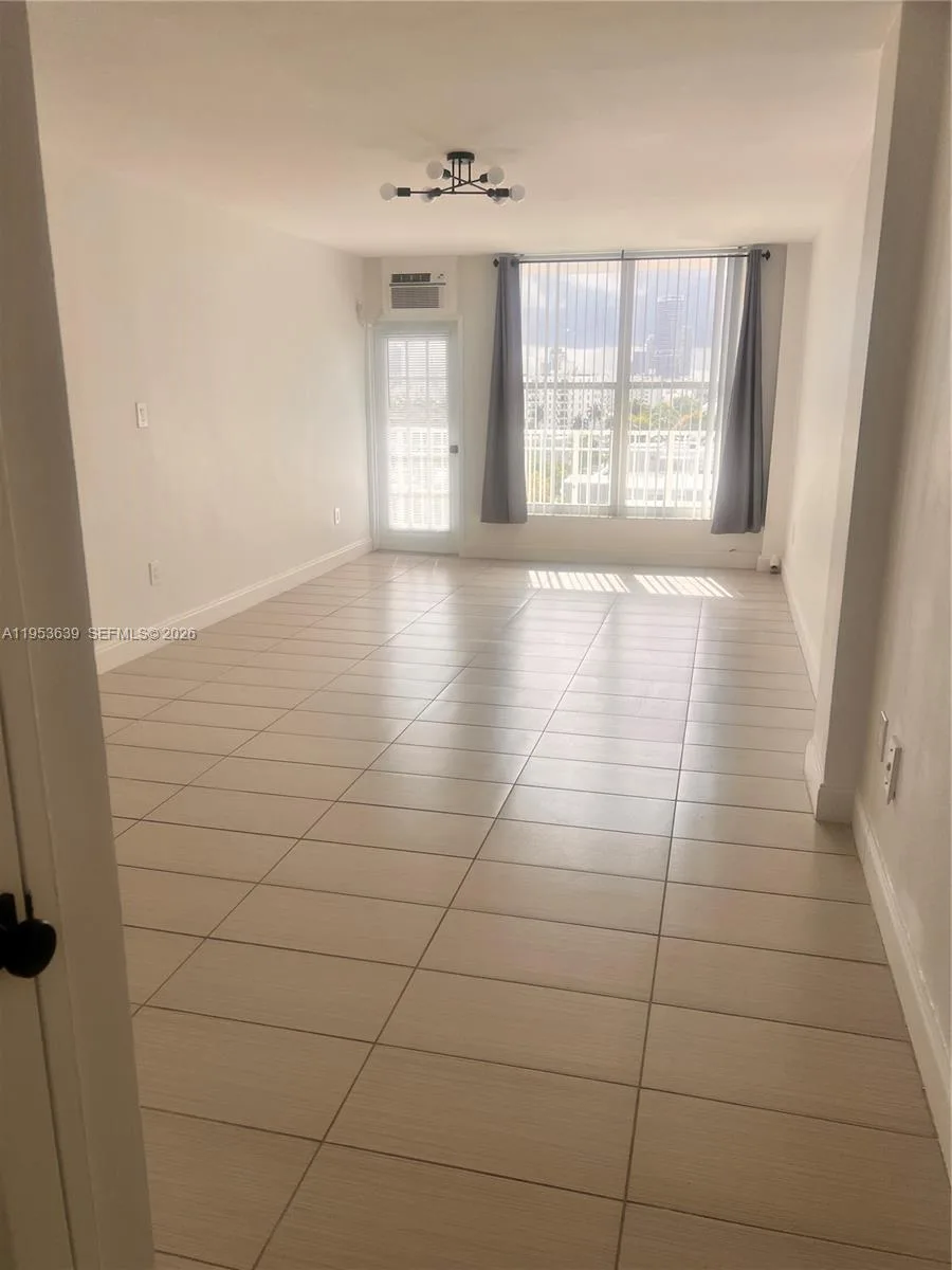 1300 Lincoln Rd # B902, Miami Beach, FL 33139 photo 3