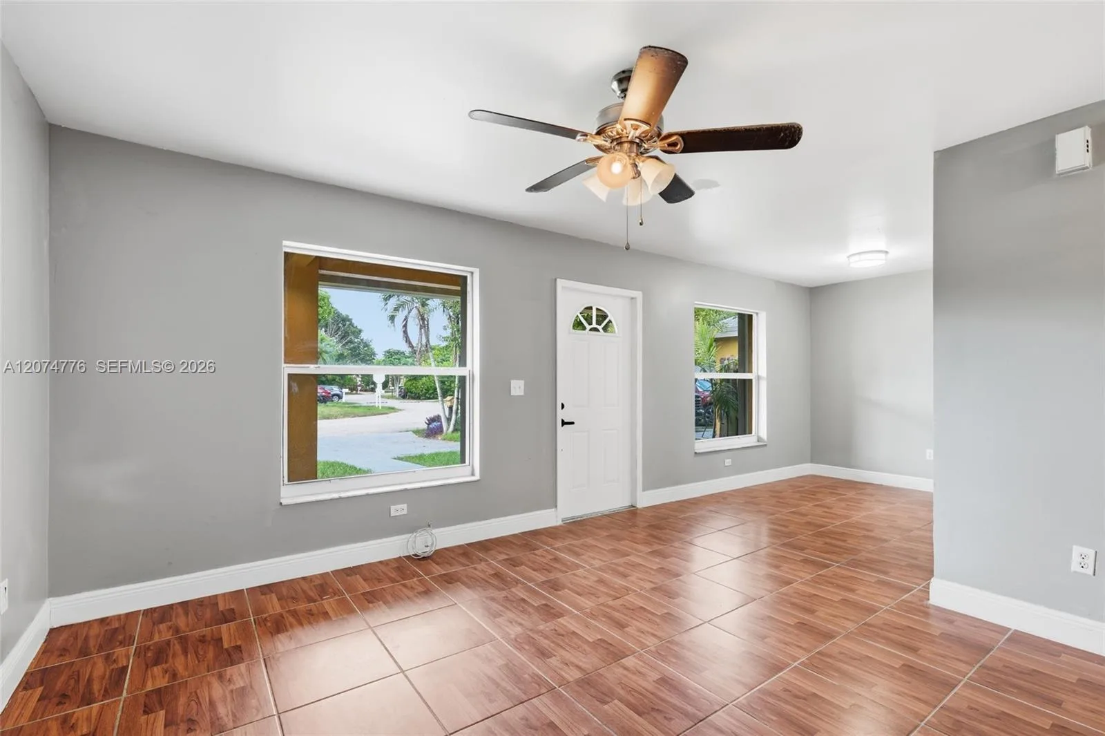 879 SW 10th St # 0, Florida City, FL 33034 photo 5