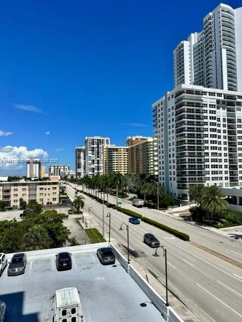 3000 S Ocean Dr # 422, Hollywood, FL 33019 photo 2