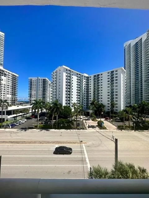 3000 S Ocean Dr # 422, Hollywood, FL 33019 photo 3