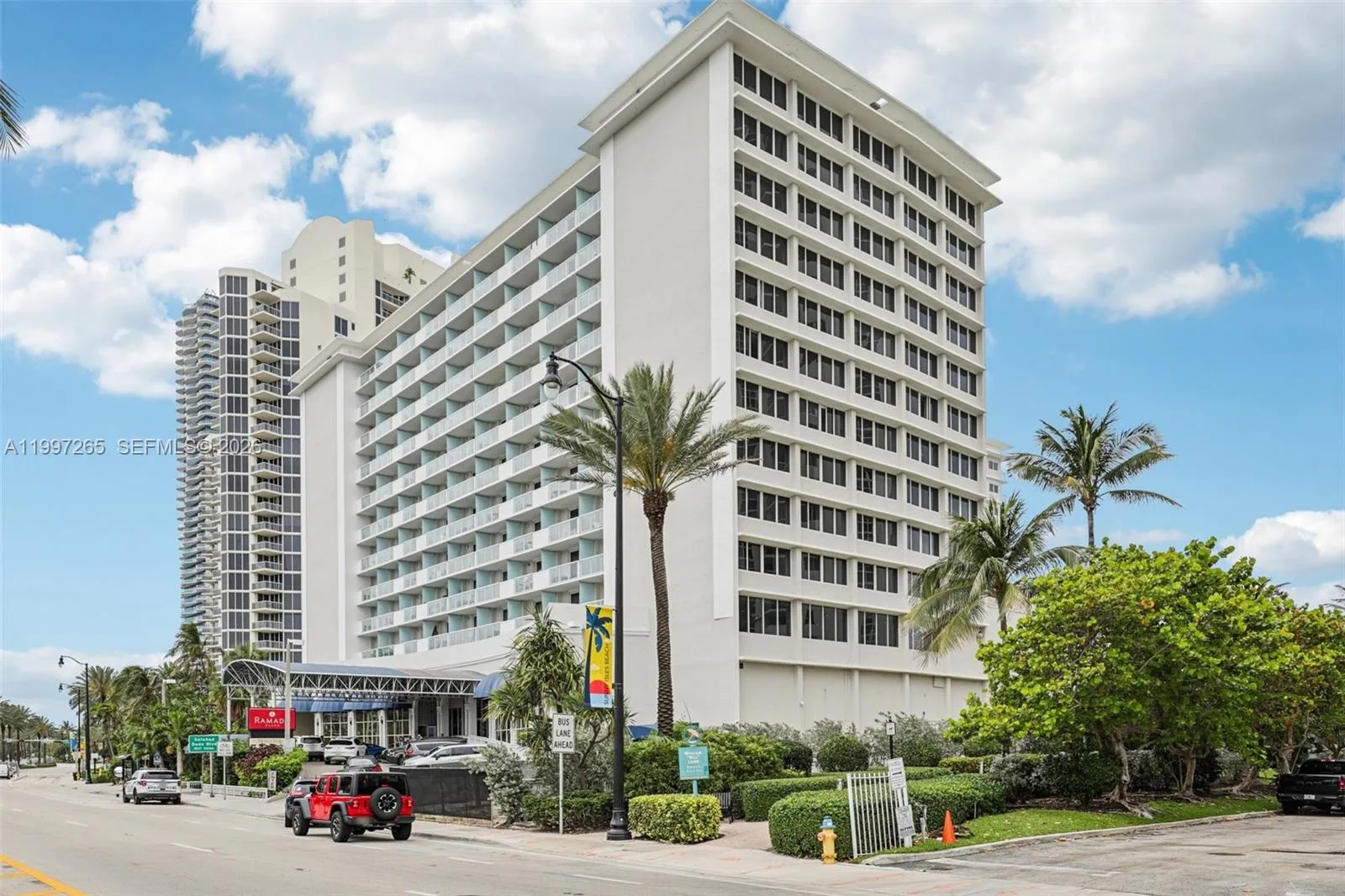 19201 Collins Ave # 223, Sunny Isles Beach, FL 33160