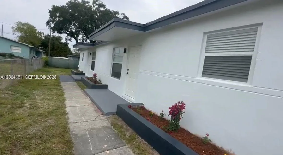 2029 Washington Ave # 2, Opa-Locka, FL 33054