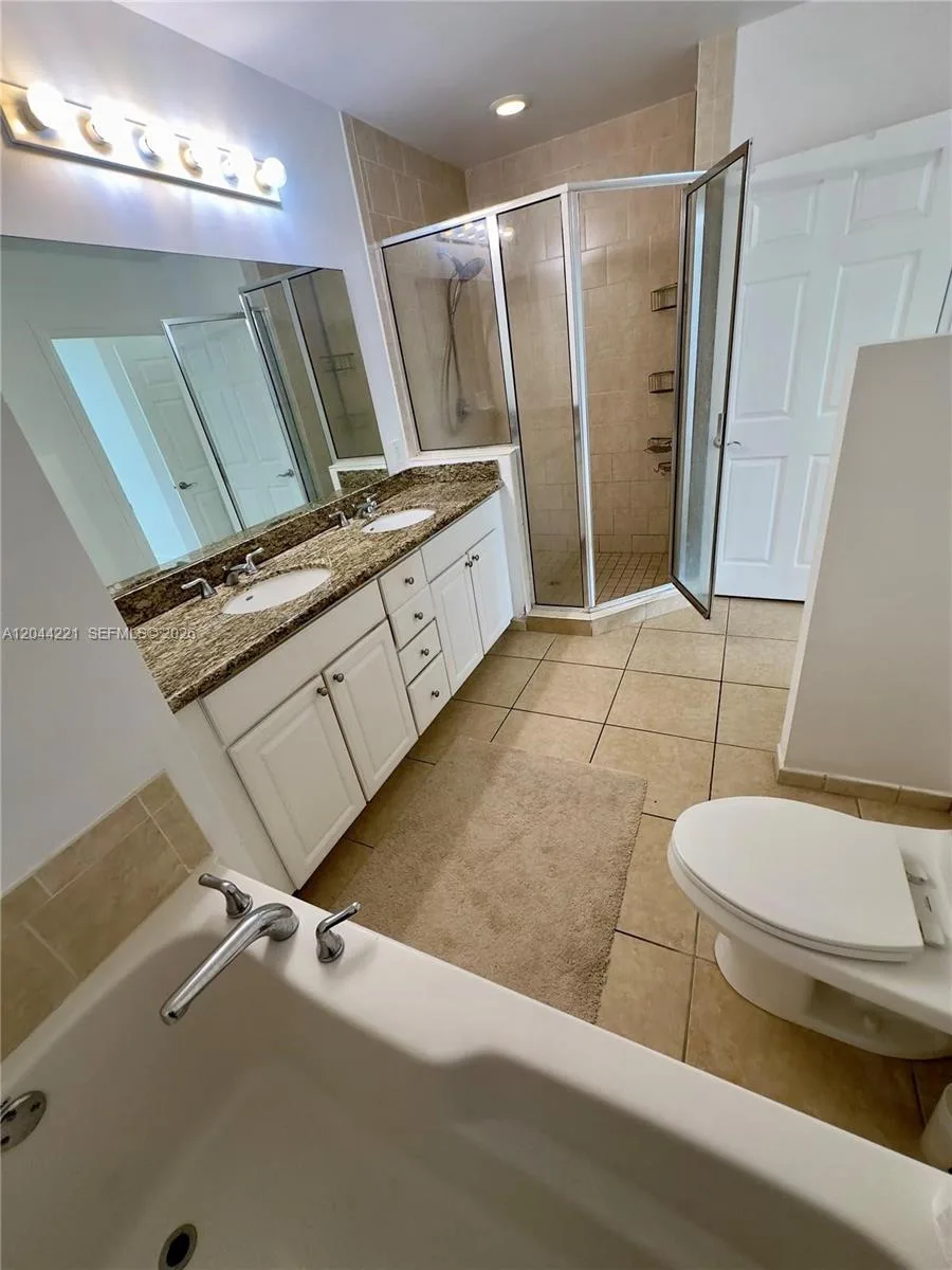 3001 NE 185th St # 515, Aventura, FL 33180 photo 11