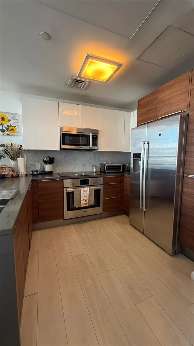 601 NE 27th # 1003, Miami, FL 33137