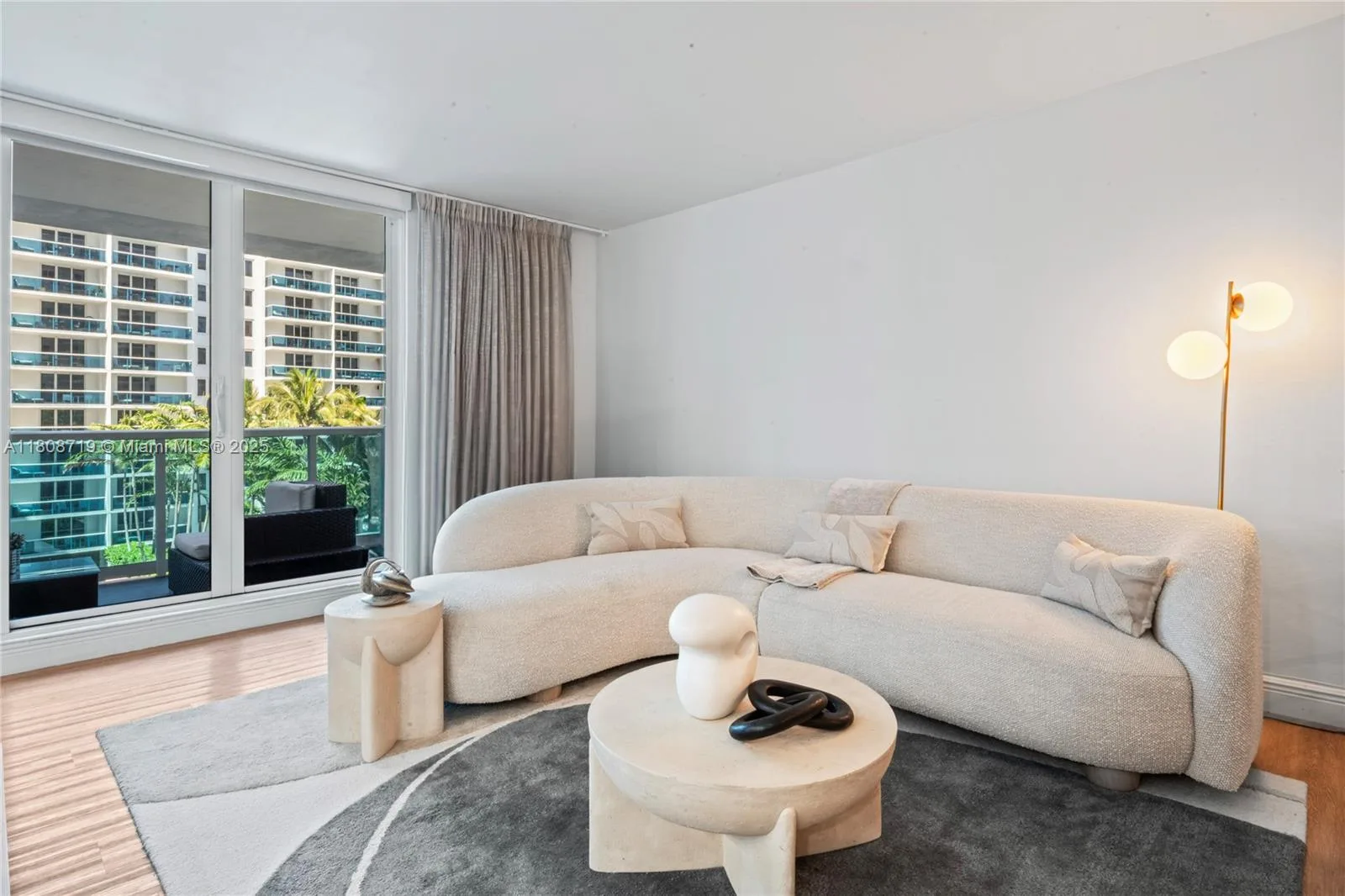 2301 Collins Ave # 720, Miami Beach, FL 33139 photo 2