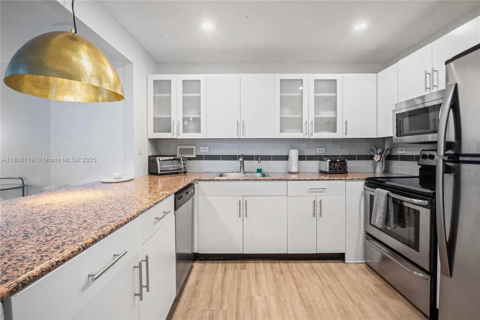 2301 Collins Ave # 720, Miami Beach, FL 33139 photo 6