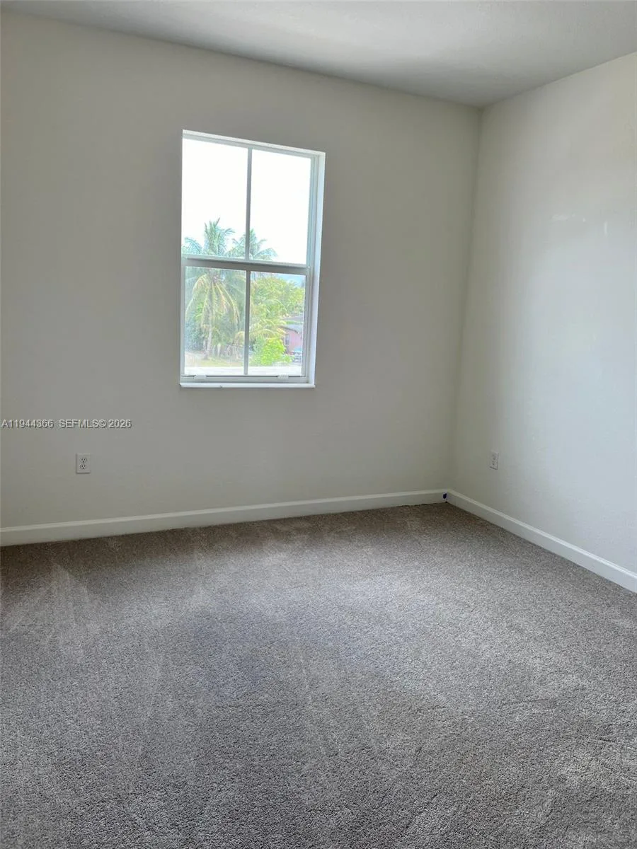12560 NW 22nd Pl, Miami, FL 33167 photo 9