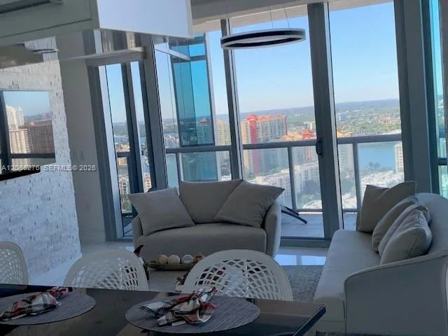 17121 Collins Ave # 2808, Sunny Isles Beach, FL 33160 photo 7