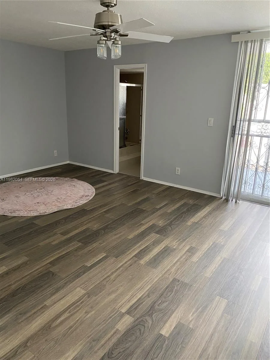 802 NE 26th Ave # 802, Hallandale Beach, FL 33009 photo 4