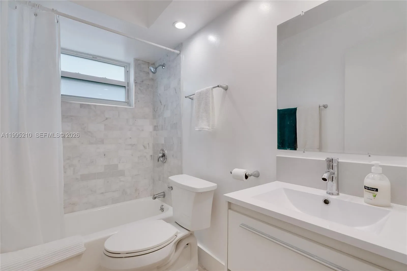 455 Paradise Isle Blvd # 101, Hallandale Beach, FL 33009 photo 7