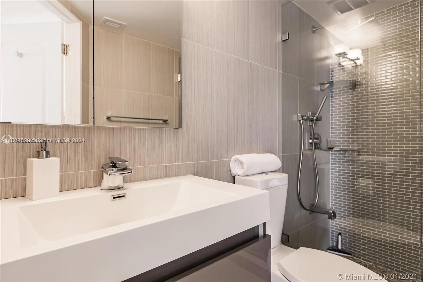3725 S Ocean Dr # 1504, Hollywood, FL 33019 photo 13