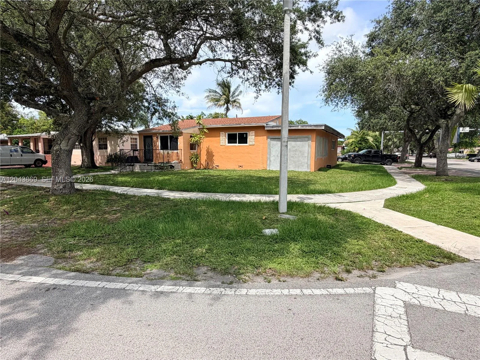 13105 NW 12th Ave, North Miami, FL 33168 photo 5