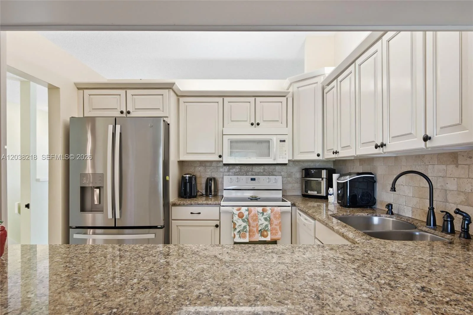104 Freedom Ct # 104, Deerfield Beach, FL 33442 photo 3