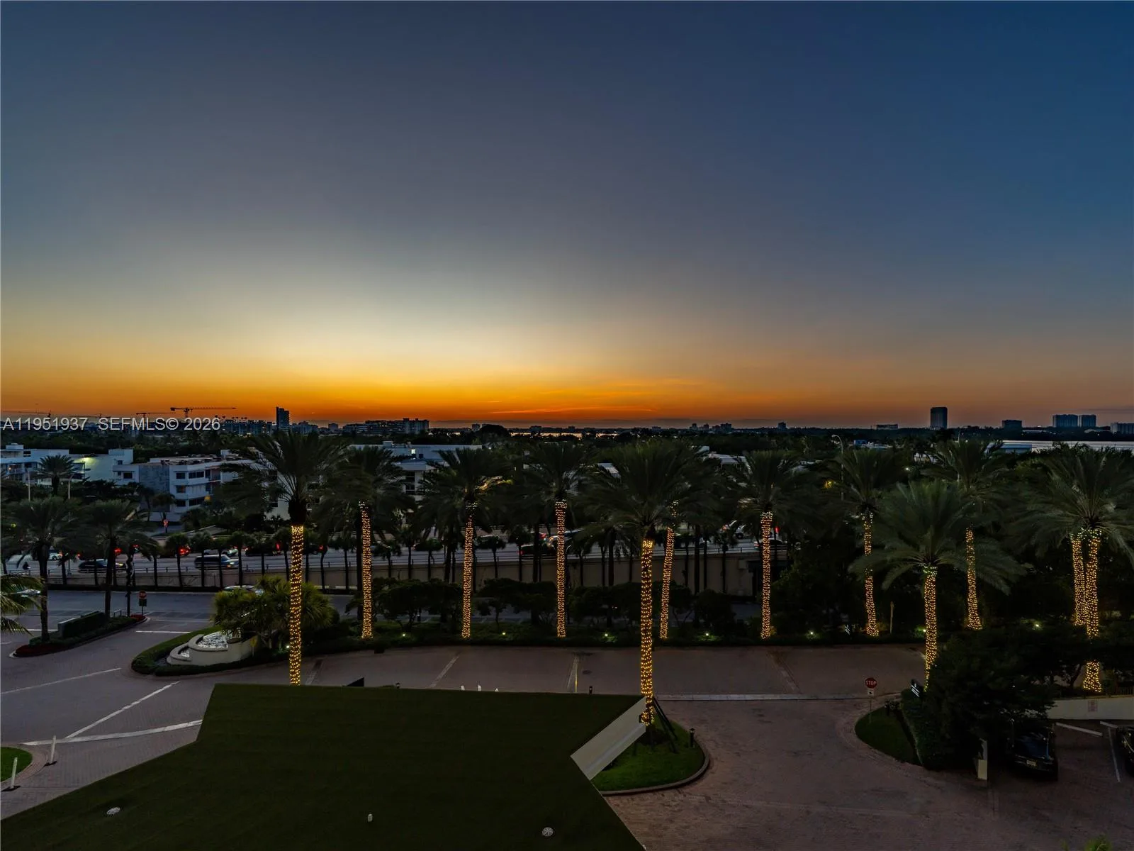 10275 Collins Ave # 527, Bal Harbour, FL 33154