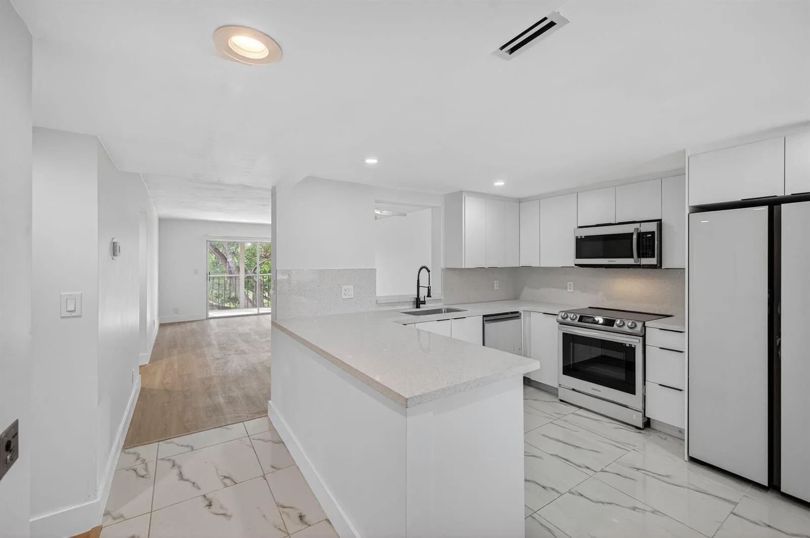 14375 Strathmore Lane # 303, Delray Beach, FL 33446