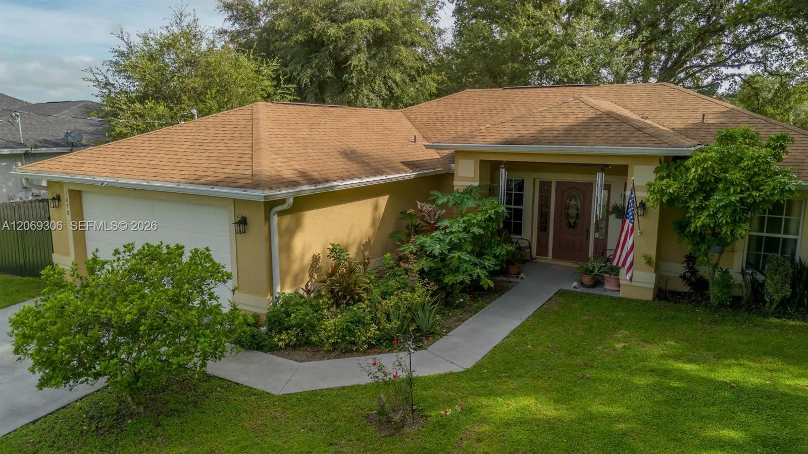 1098 Mission LN, Other City - In The State Of Florida, FL 33935 — zdjęcie 2