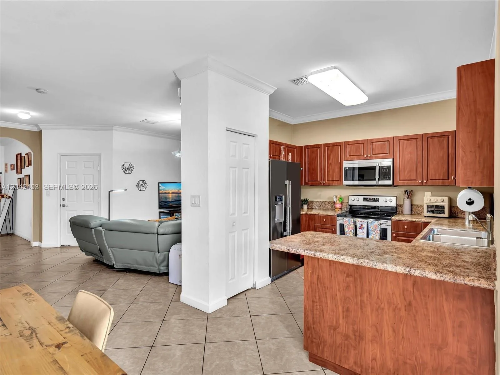 8887 SW 225th St, Cutler Bay, FL 33190 photo 13