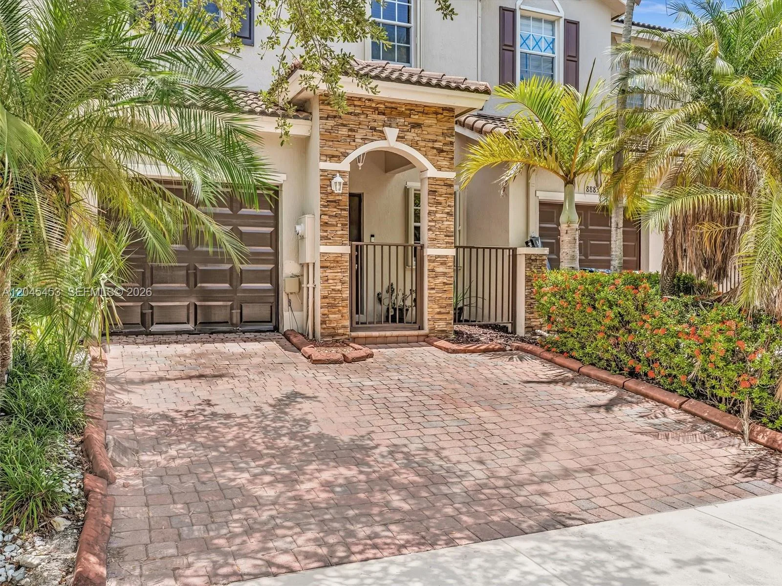 8887 SW 225th St, Cutler Bay, FL 33190 photo 2