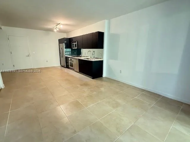 31 SE 6th St # 1804, Miami, FL 33131 photo 3