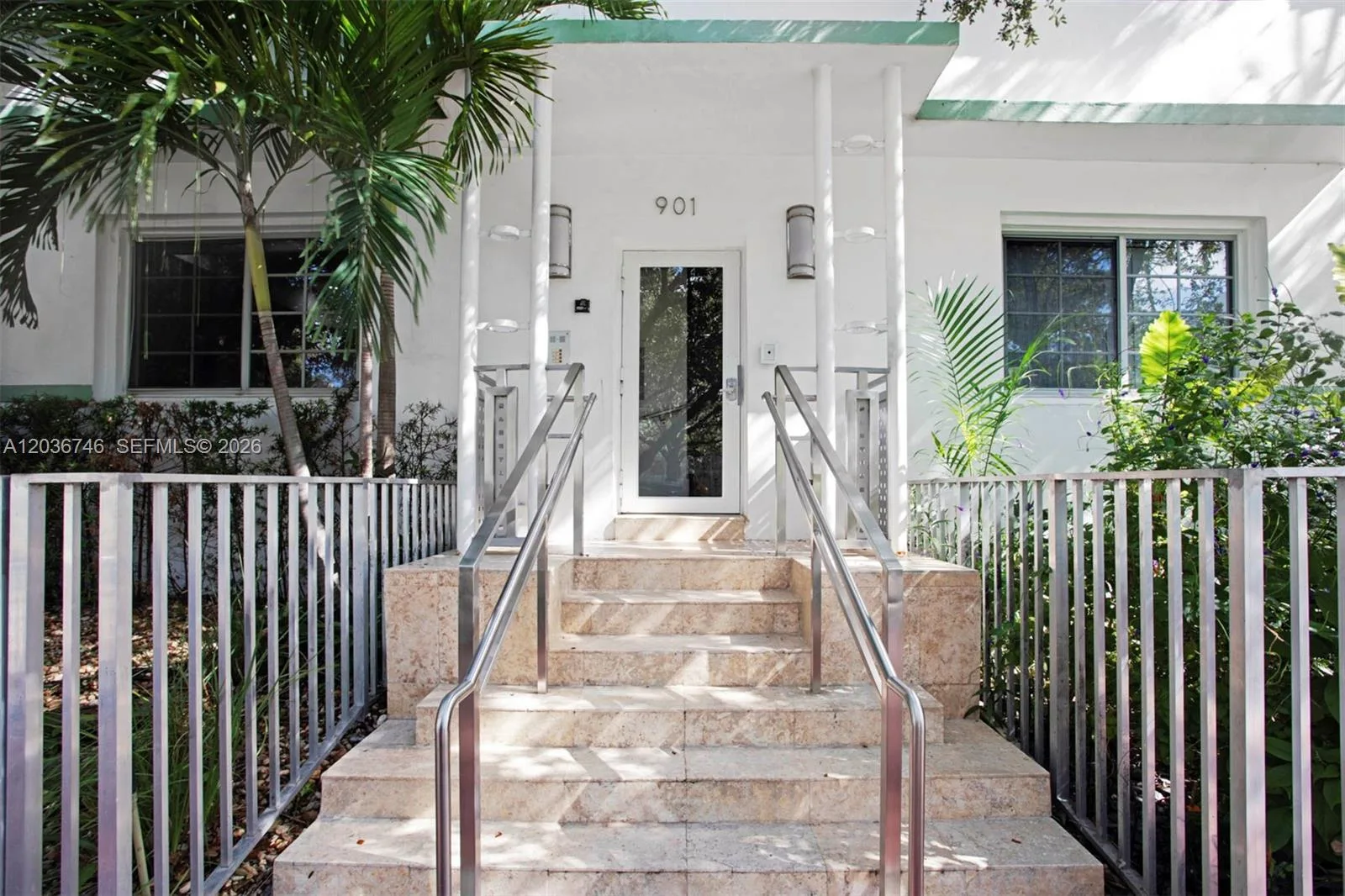 901 3rd St # 3, Miami Beach, FL 33139