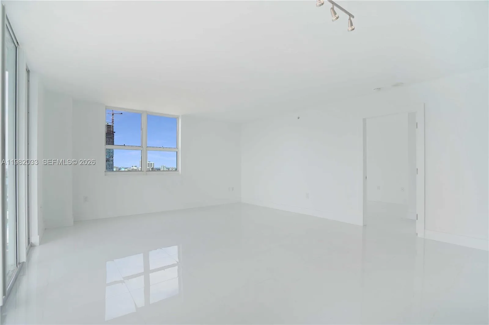 90 Alton Rd # 2212, Miami Beach, FL 33139 photo 6