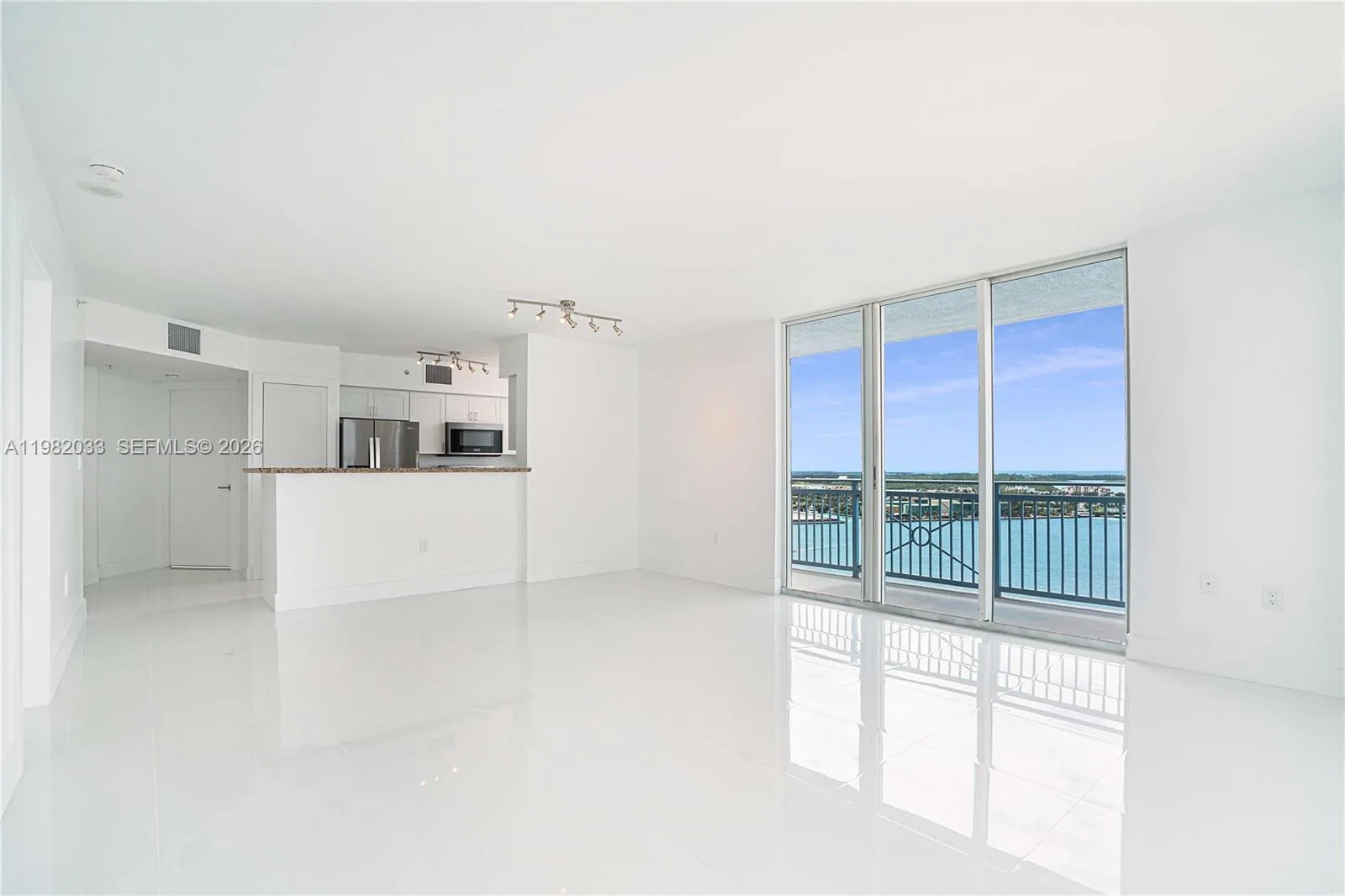 90 Alton Rd # 2212, Miami Beach, FL 33139 photo 7