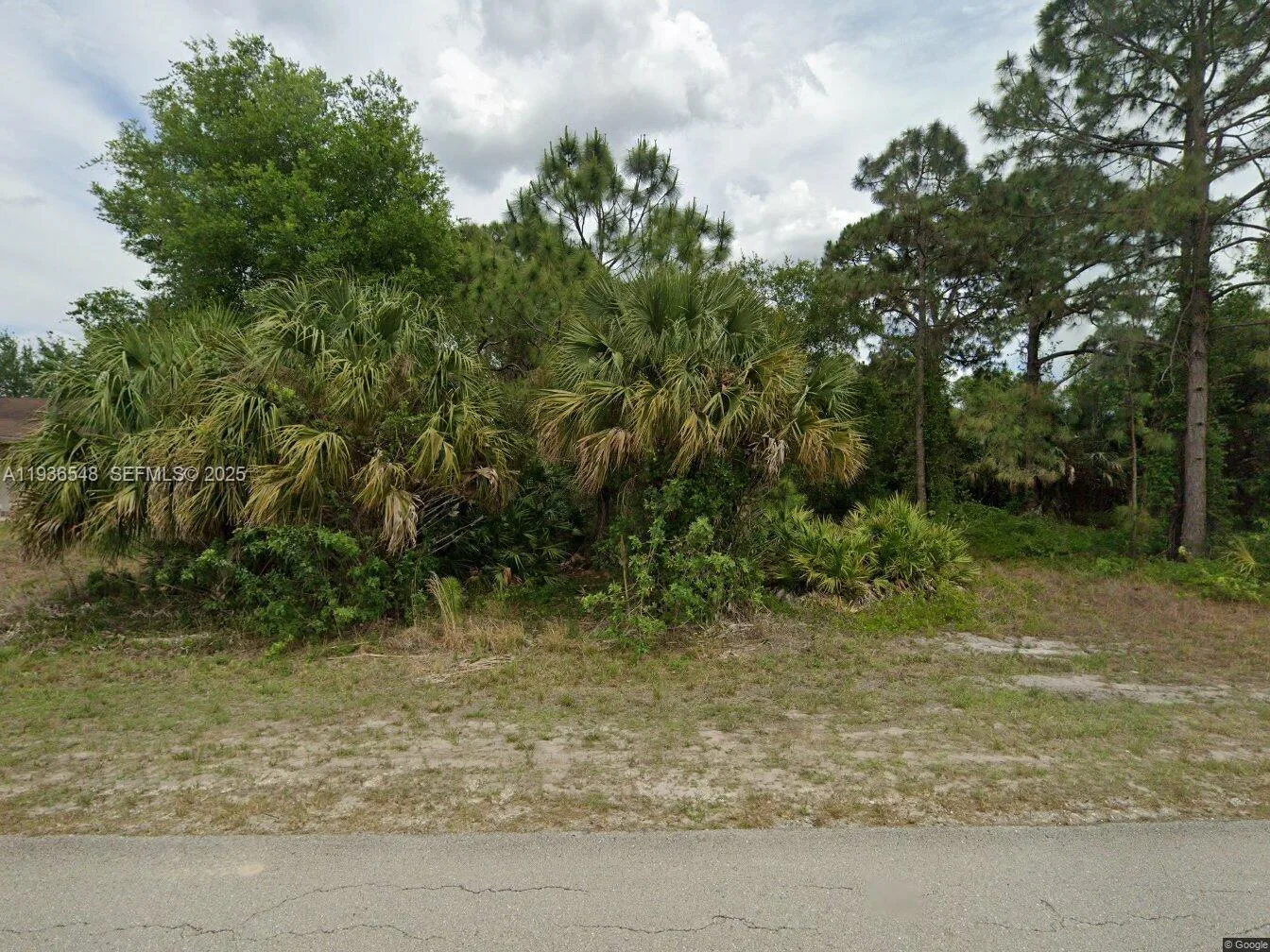 1824 RUSH AVE, Lehigh Acres, FL 33972