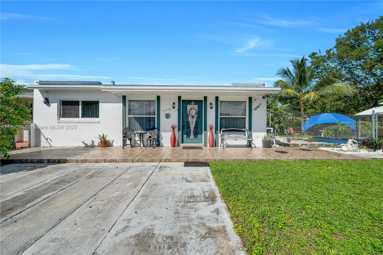 5402 SW 128th Pl, Miami, FL 33175