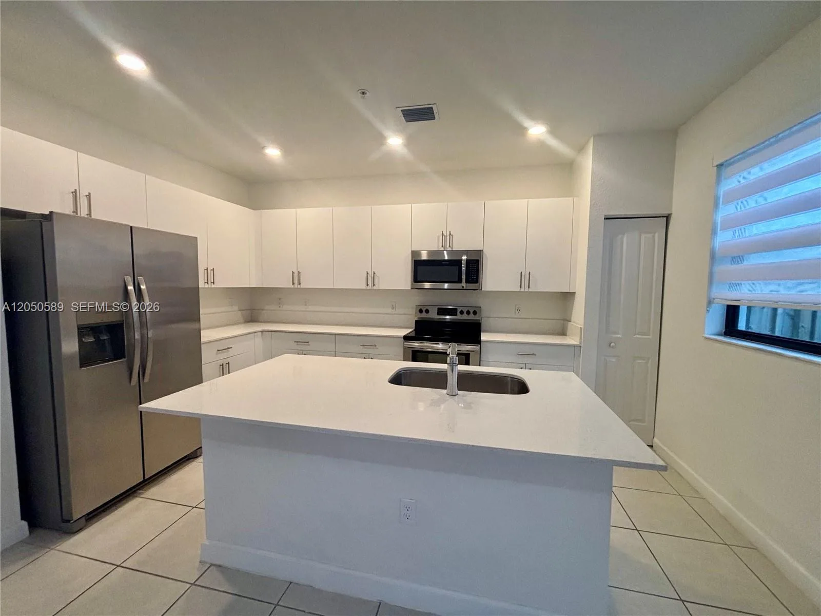 218 SW 159th Ct, Pembroke Pines, FL 33027 photo 7