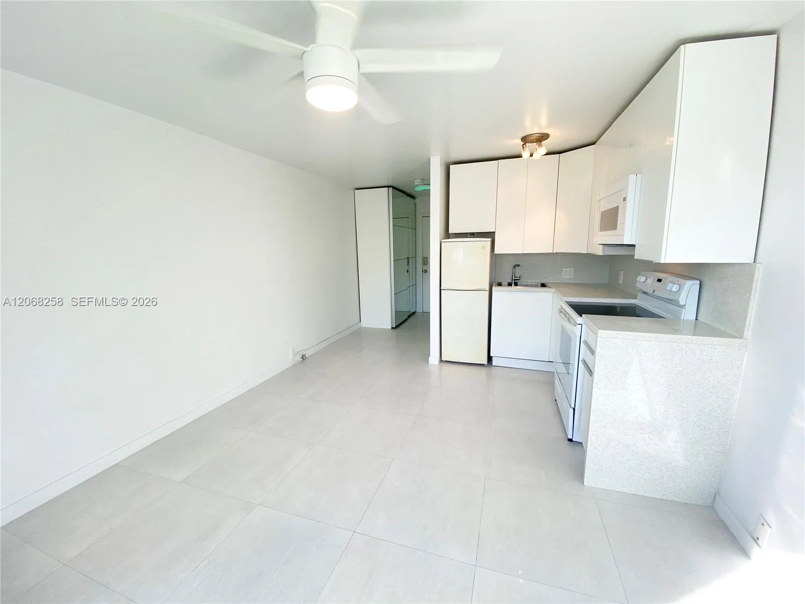6484 Indian Creek Dr # 205, Miami Beach, FL 33141 — zdjęcie 3