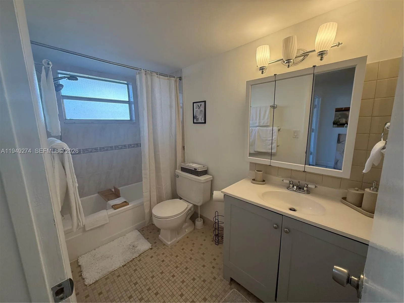 1400 Tallwood Ave # 103, Hollywood, FL 33021 photo 7