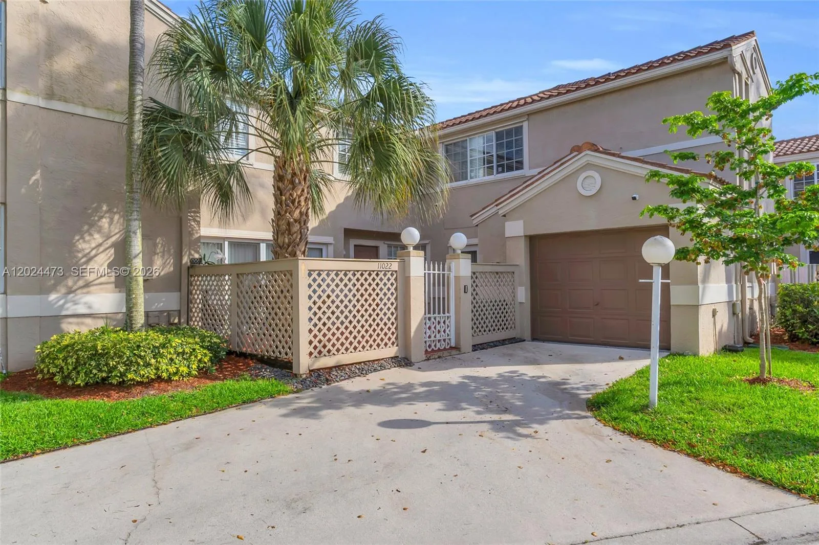 11022 Chandler Dr, Cooper City, FL 33026