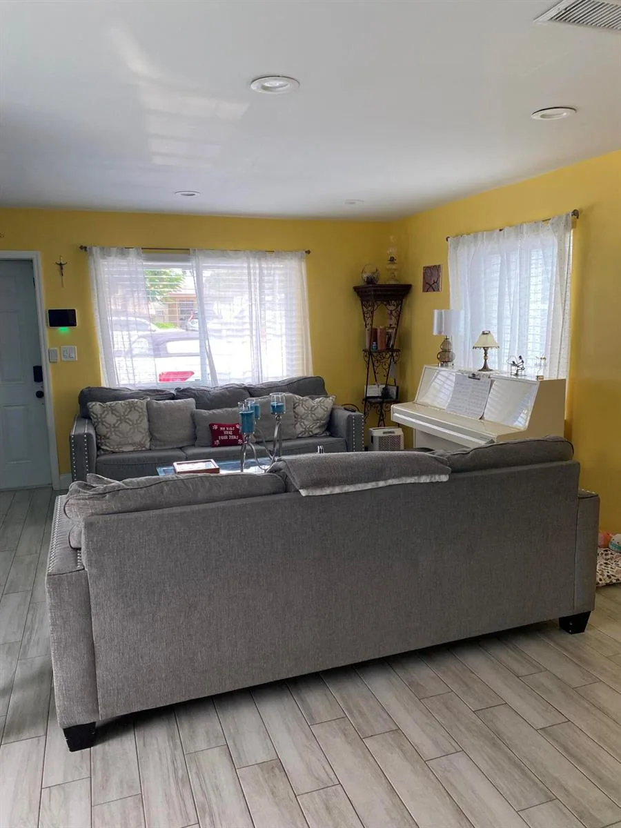416 N D Street # 1 And 2, FL 33460 photo 4