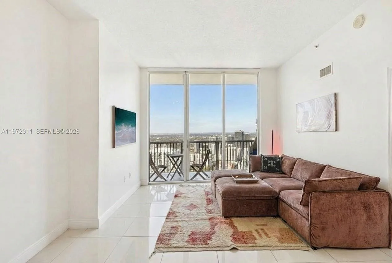1750 N Bayshore Dr # 5611, Miami, FL 33132 photo 9