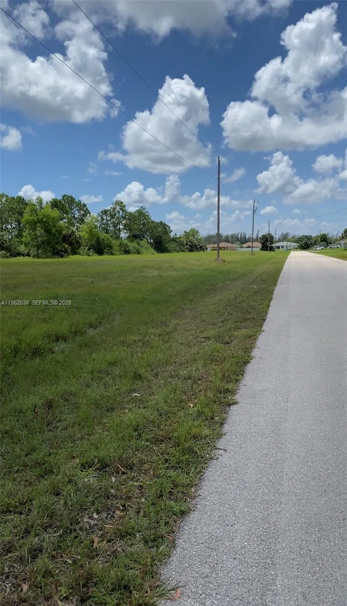4145 NE 21ST AVE, Cape Coral, FL 33909 photo 4