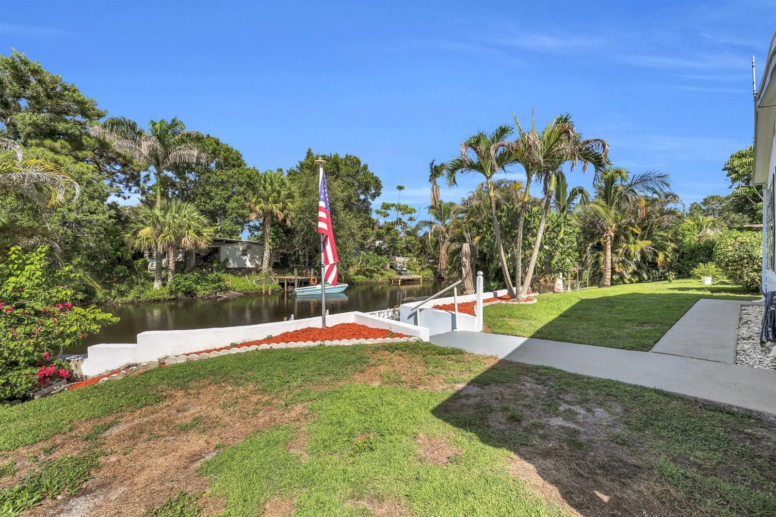 7639 SE Fork River Drive, Stuart, FL 34997 photo 8