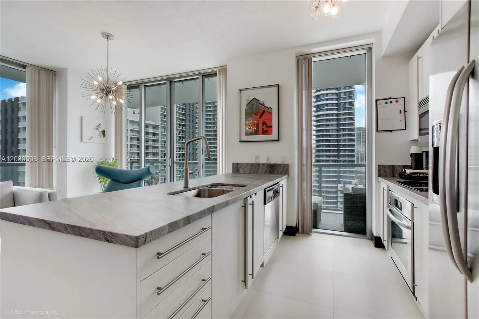 79 SW 12th St # 2306-S, Miami, FL 33130 photo 10
