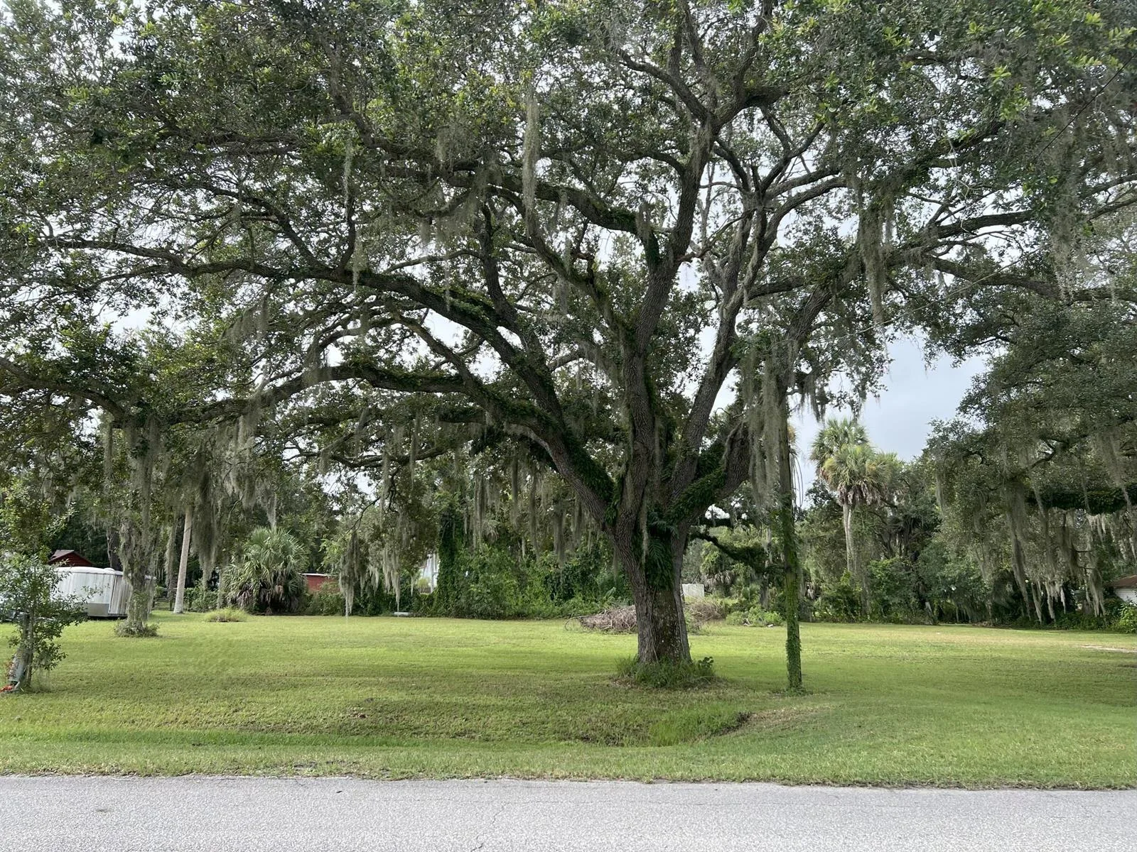 2070 SW 8th Street, Okeechobee, FL 34974