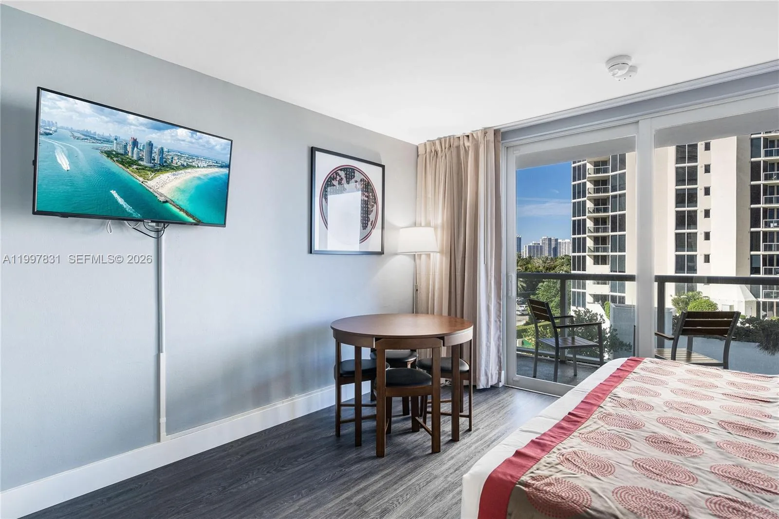 19201 Collins Ave # 324, Sunny Isles Beach, FL 33160 photo 5