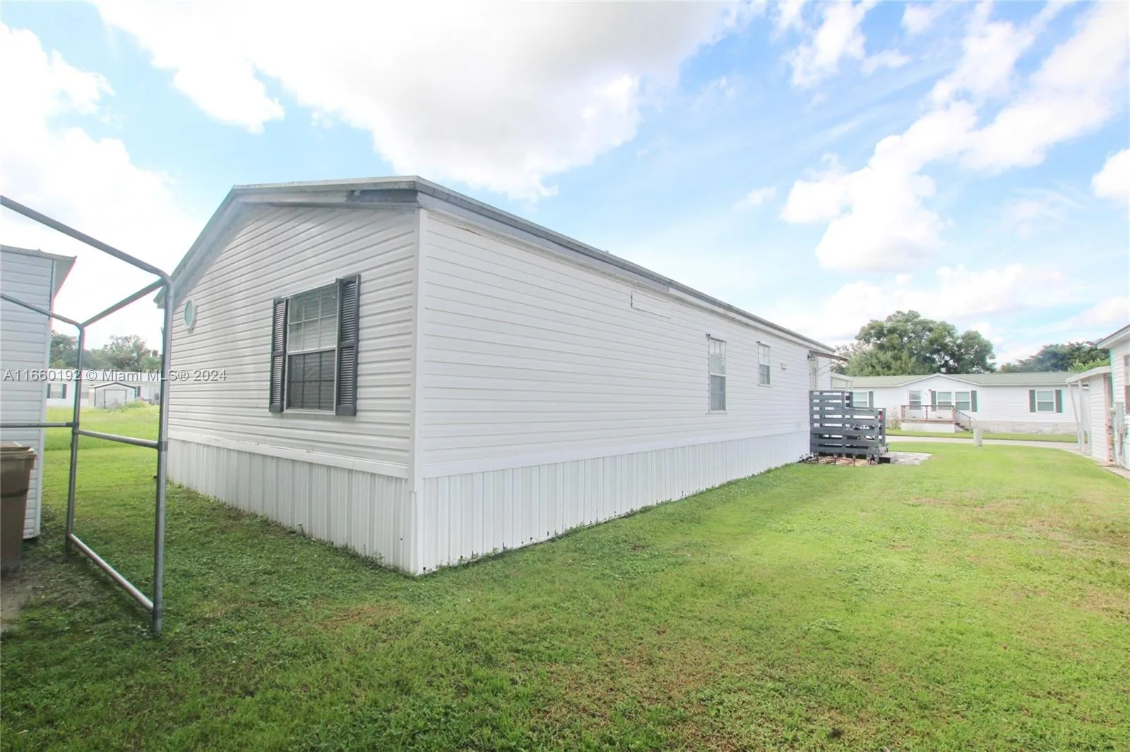 903 NE 5th Street, Okeechobee, FL 34972 photo 2