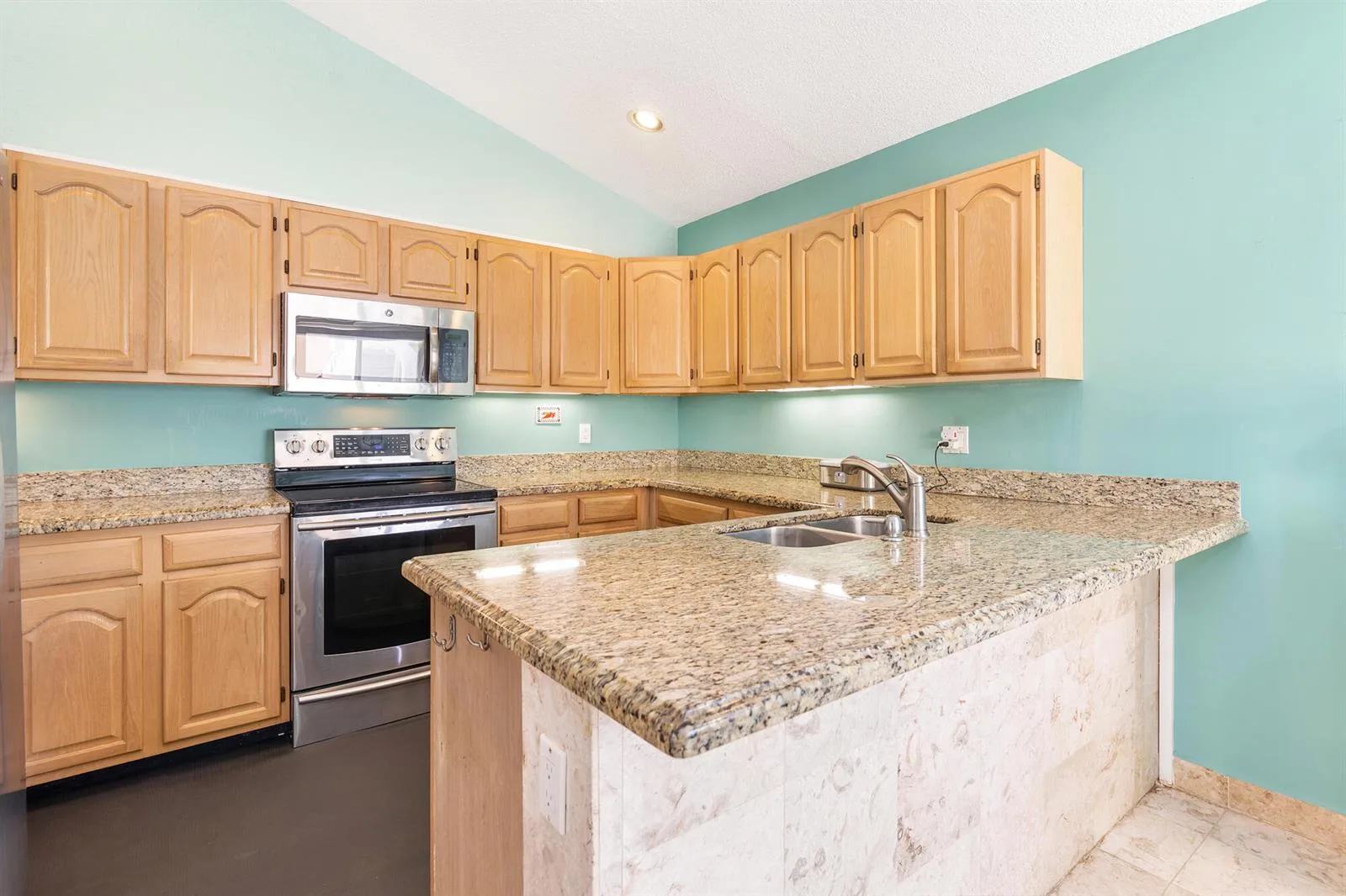 9213 Heathridge Drive, West Palm Beach, FL 33411 photo 10