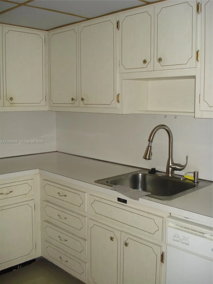 1965 S Ocean Dr # 10P, Hallandale Beach, FL 33009 photo 13