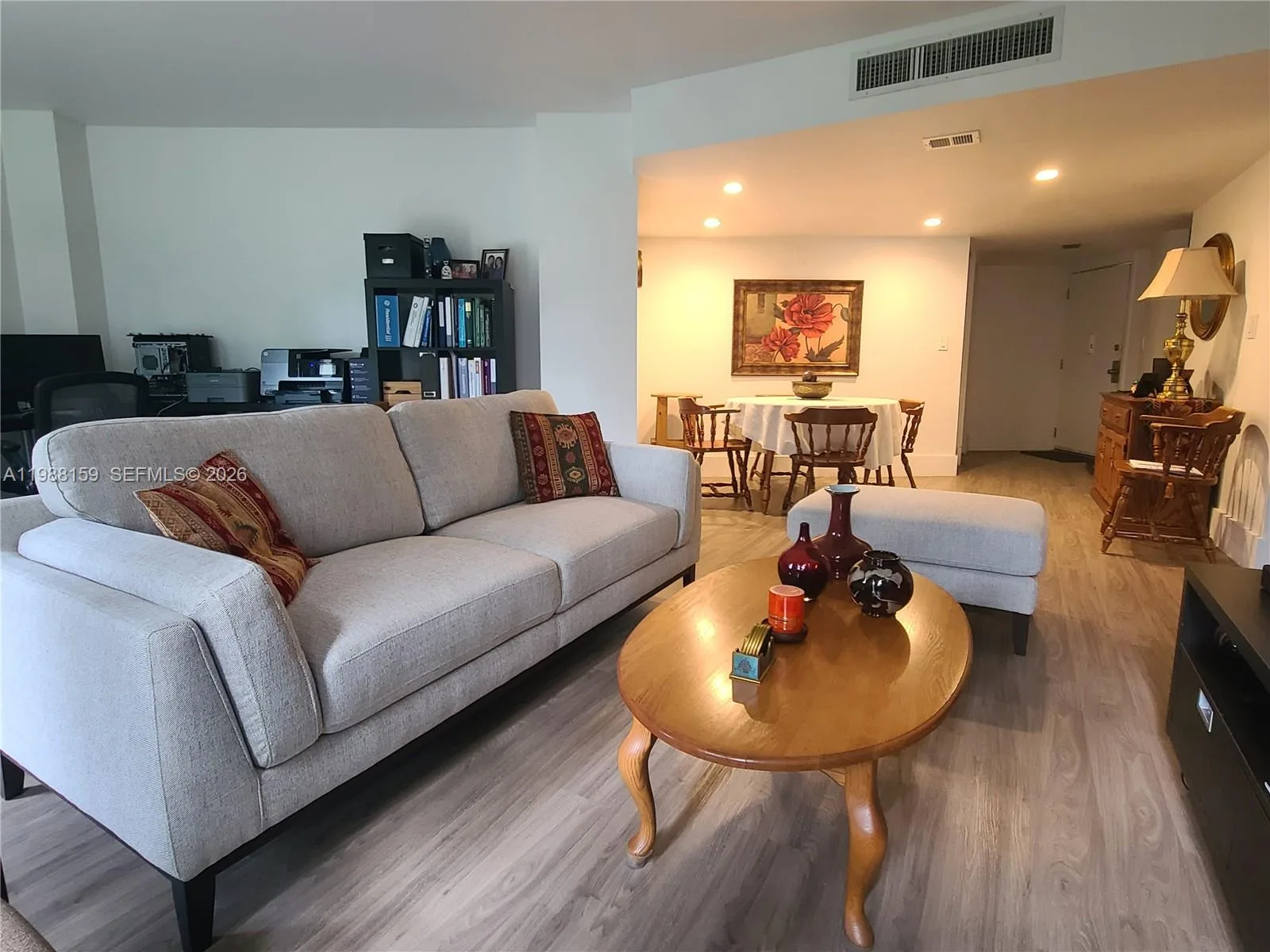 3475 N Country Club Dr # 202, Aventura, FL 33180 photo 9